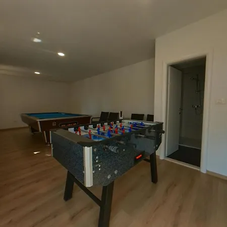 بيت للعطل House Neda *